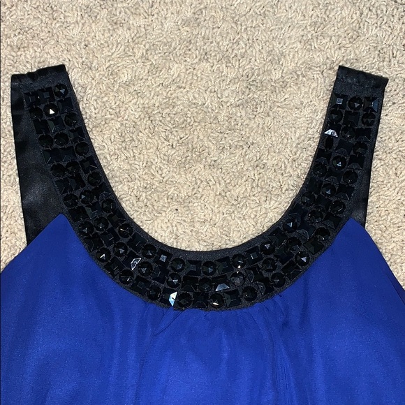 Dress - Picture 4 of 5